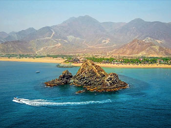 Fujairah East Coast Tour from Abu Dhabi
